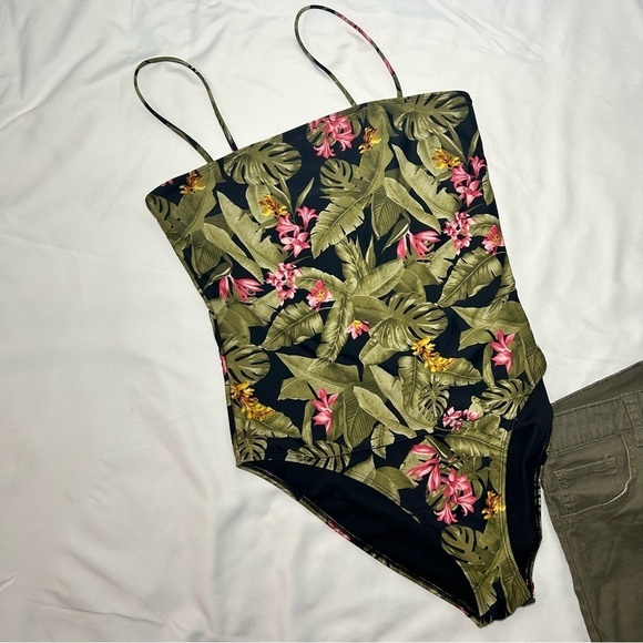Forever 21 one piece swimsuit and pants Size L - Picture 6 of 7